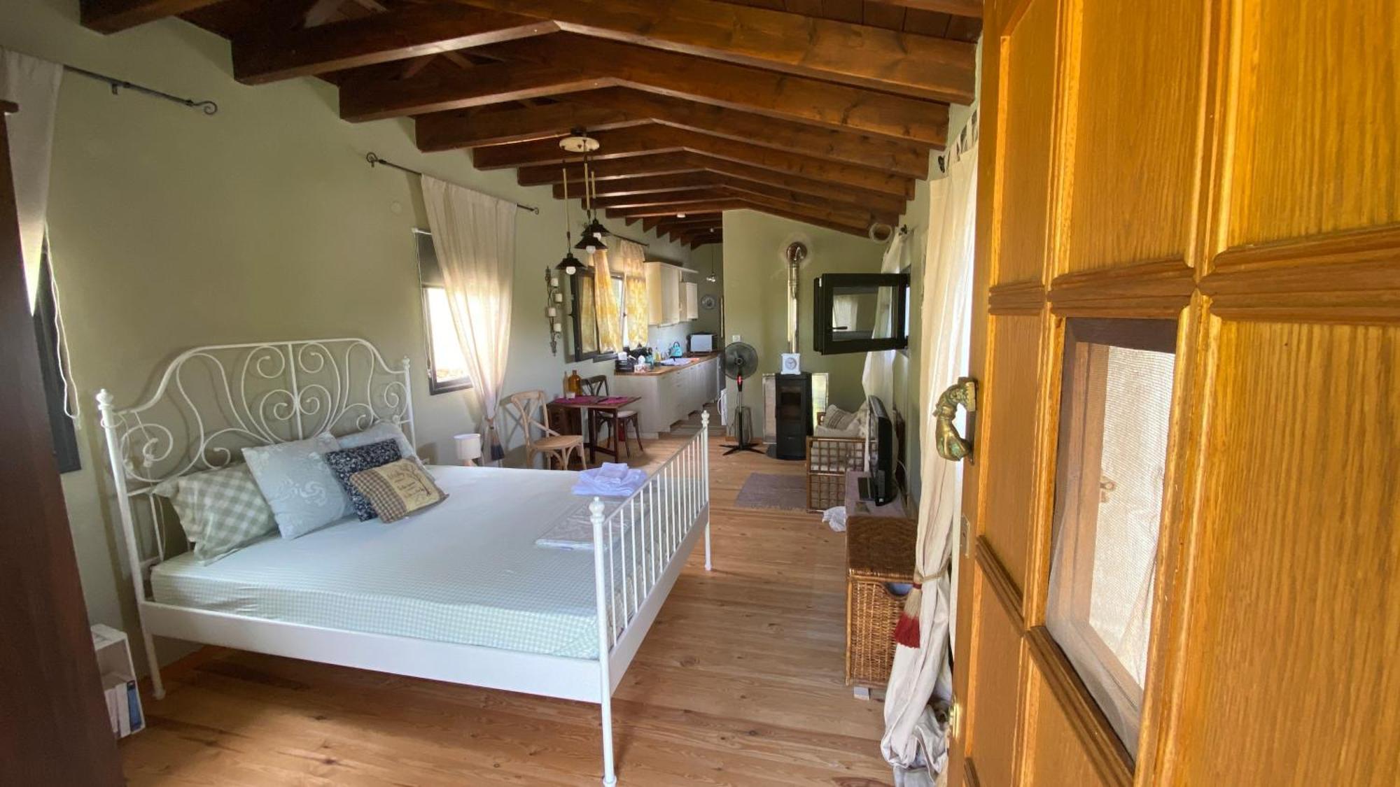 Little Garden Cabin Perivolaki Экстерьер фото